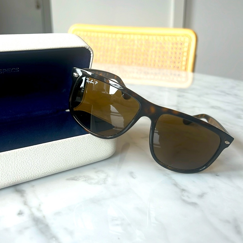 Ray-Bans - Boyfriend polished light Havana - WILL ONLY DIRECT MESSAGE ON APP